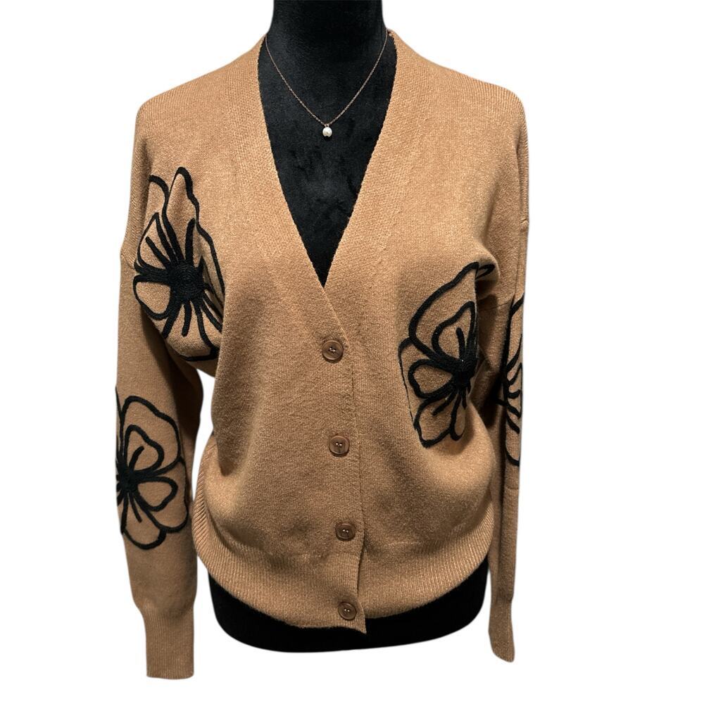 Tan V-Neck Cardigan with Black Embroidered Flowers – Size L/XL‎ – NWOT